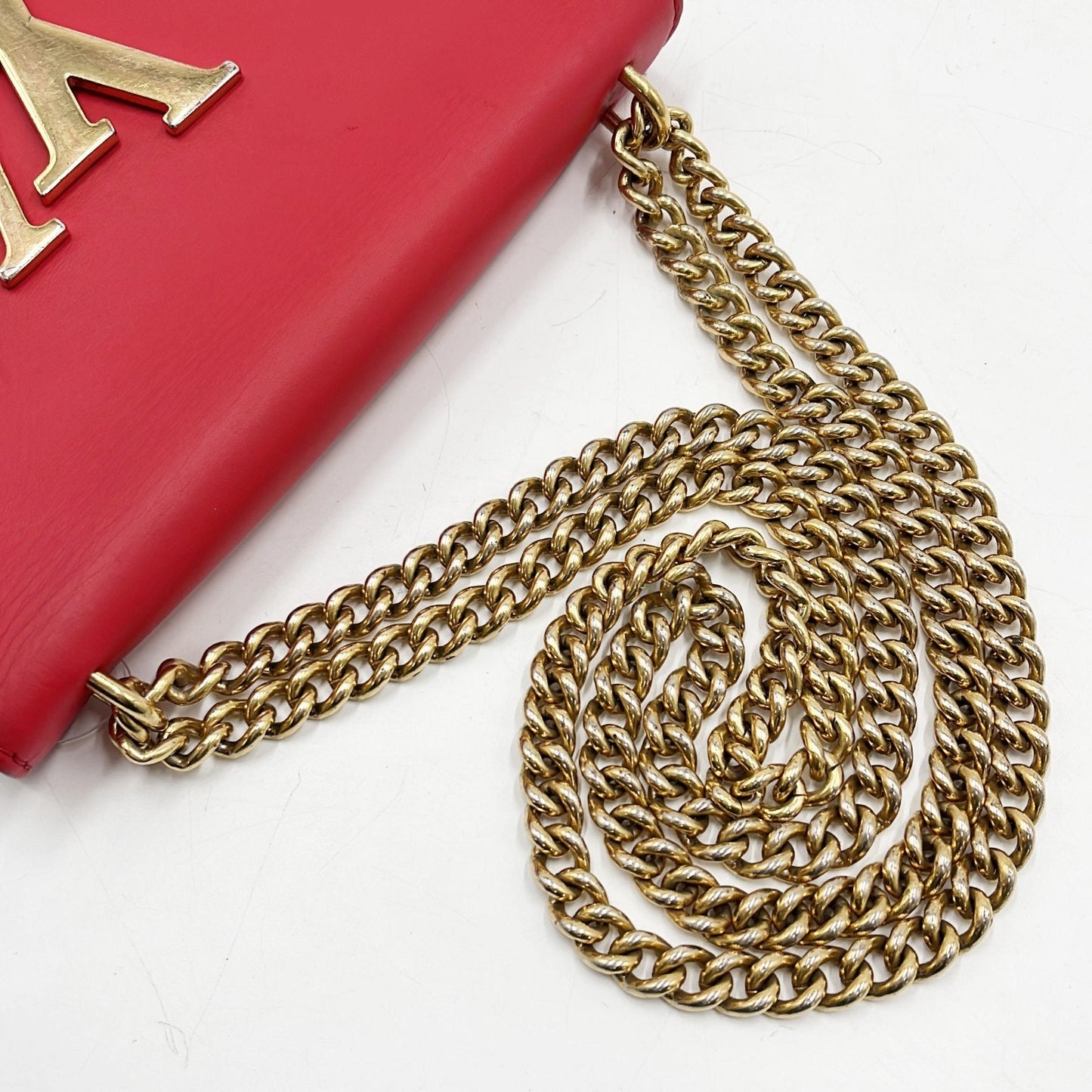 M270 LOUIS VUITTON MM Red Leather Chain Crossbody $1499