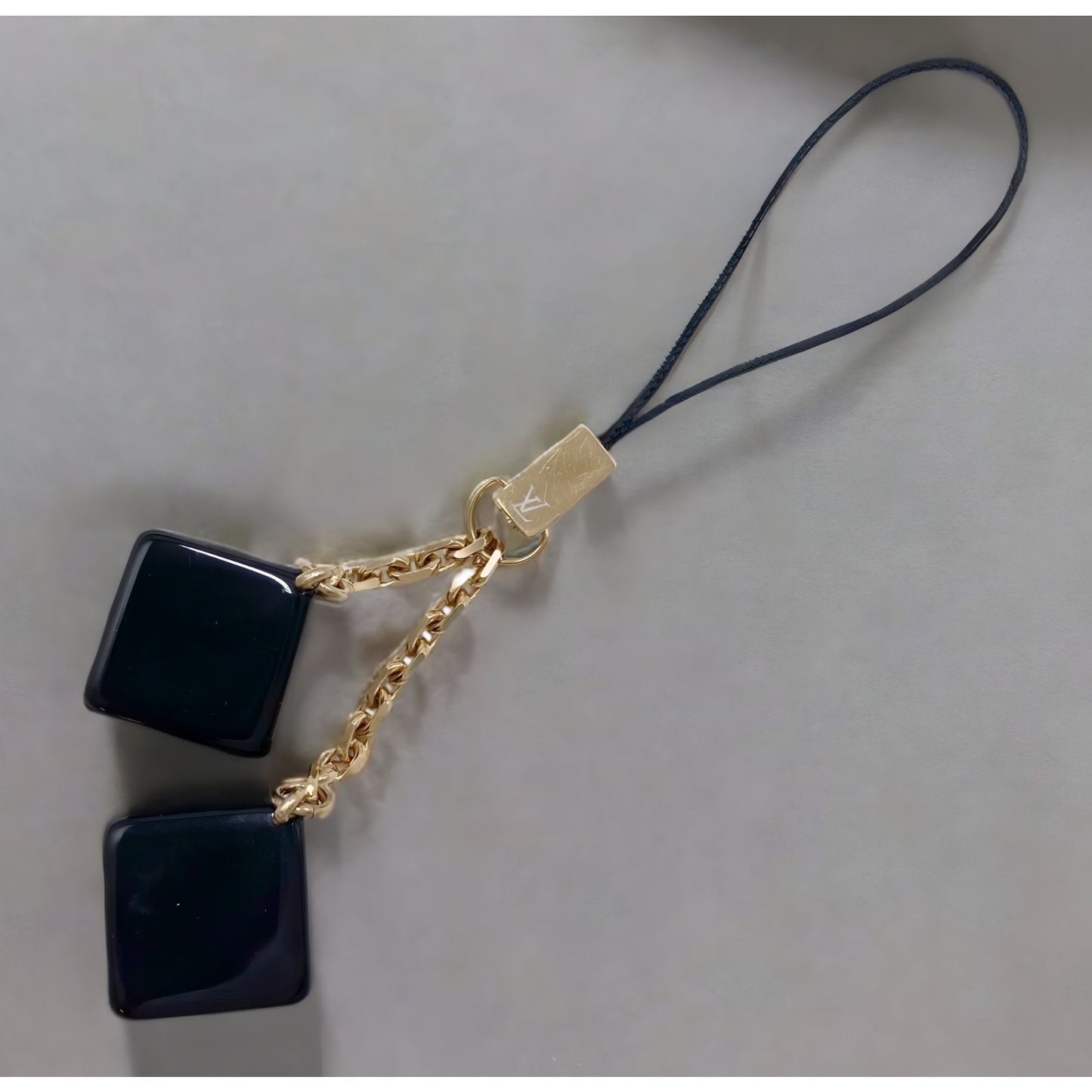 M344 LOUIS VUITTON Black Dice Bag Charm Accessory 🌟 $449